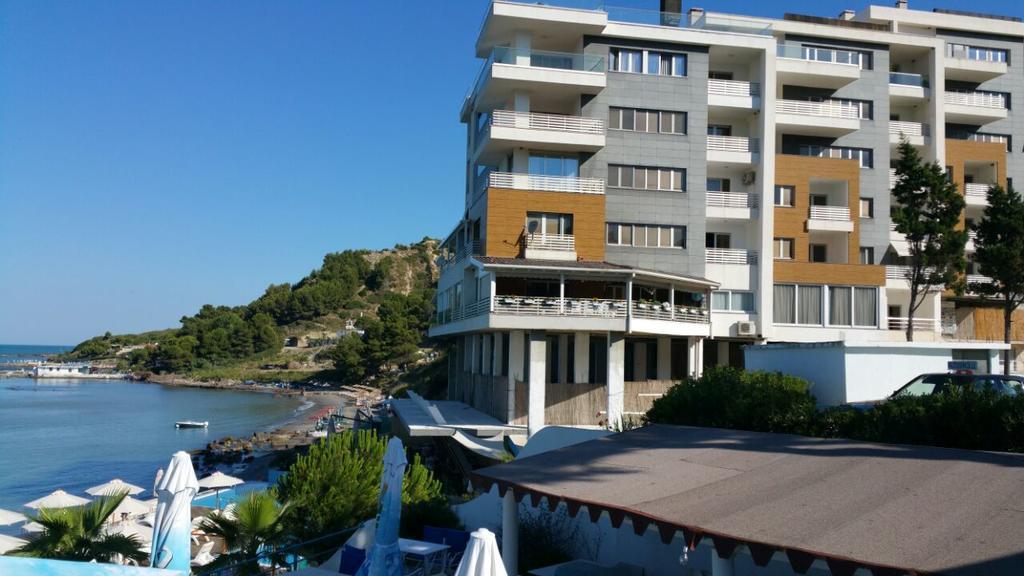 Laura'S Home Durrës Esterno foto